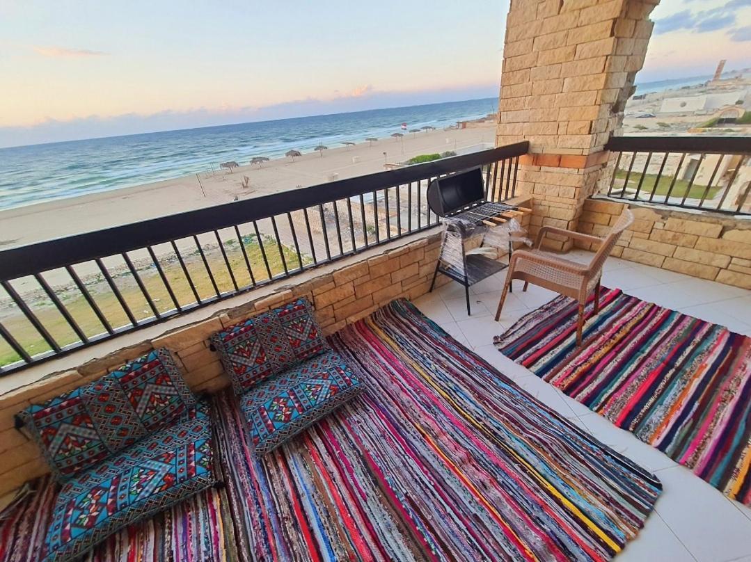Sea View Free Wifi 3 Bedrooms 2 Full Bathrooms 4th Floor Bellevue Village Agami Families Are Preferred Available Year Days With 5 Heavy Blankets *