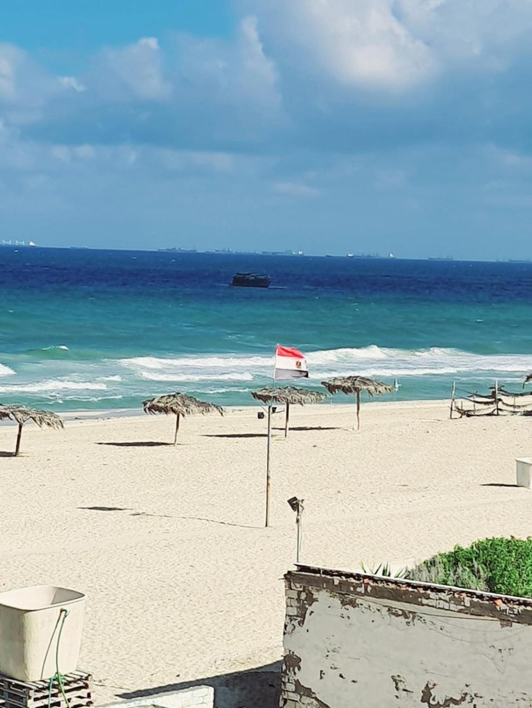 Sea View Free Wifi 3 Bedrooms 2 Full Bathrooms 4th Floor Bellevue Village Agami Families Are Preferred Available Year Days With 5 Heavy Blankets Apartment Alexandria