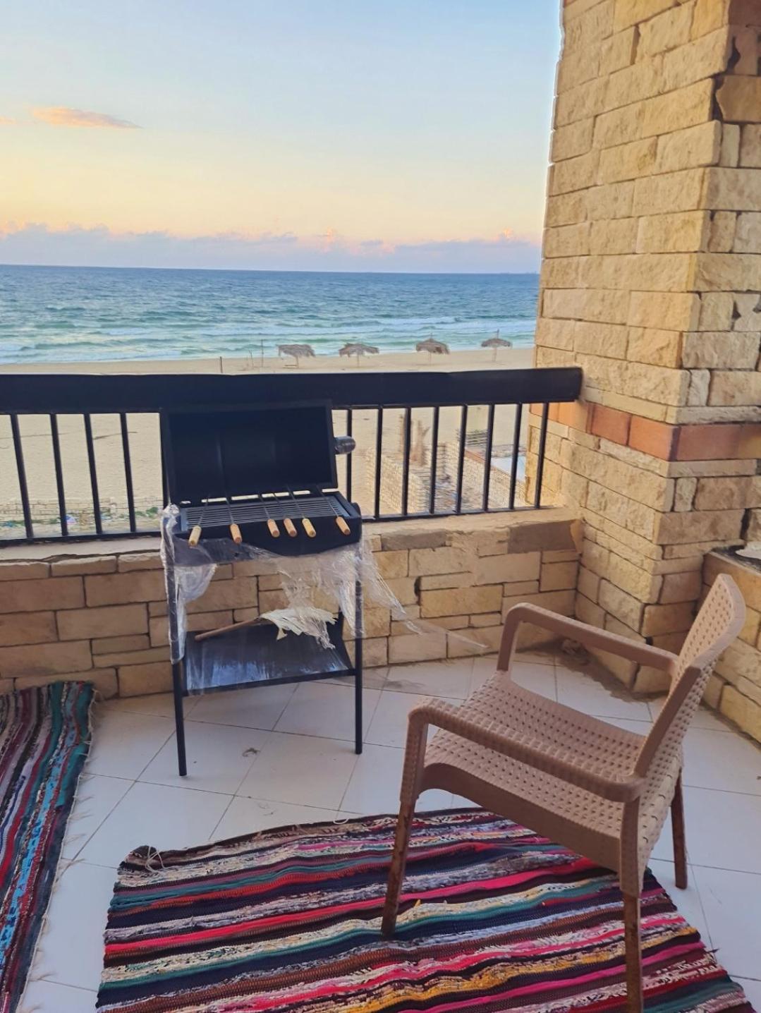 Sea View Free Wifi 3 Bedrooms 2 Full Bathrooms 4th Floor Bellevue Village Agami Families Are Preferred Available Year Days With 5 Heavy Blankets Apartment *