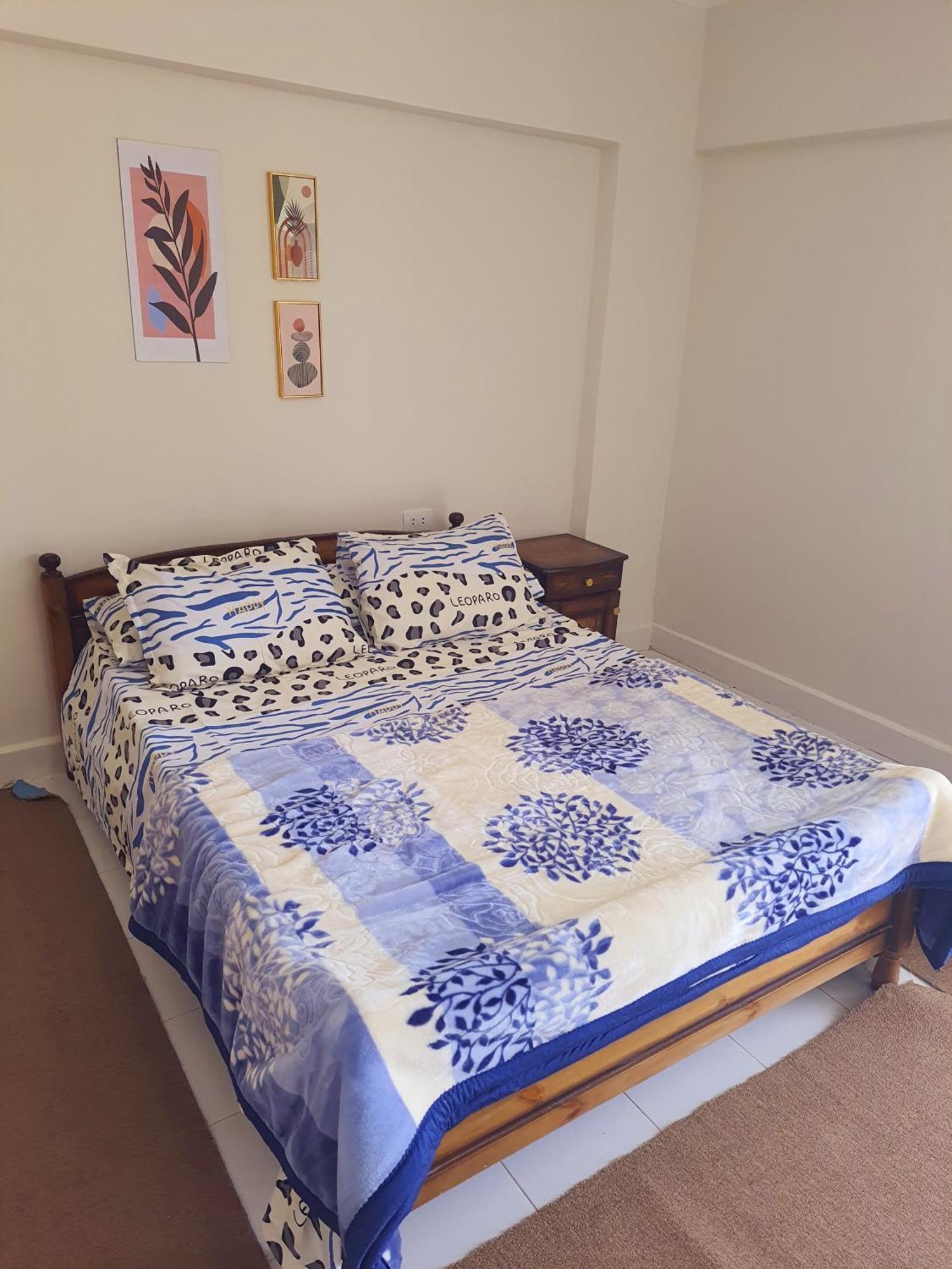 Apartment Sea View Free Wifi 3 Bedrooms 2 Full Bathrooms 4th Floor Bellevue Village Agami Families Are Preferred Available Year Days With 5 Heavy Blankets